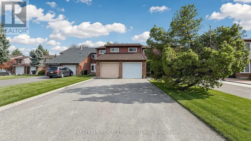 Semi-Detached/Link at 25 TREETOPS COURT, Toronto