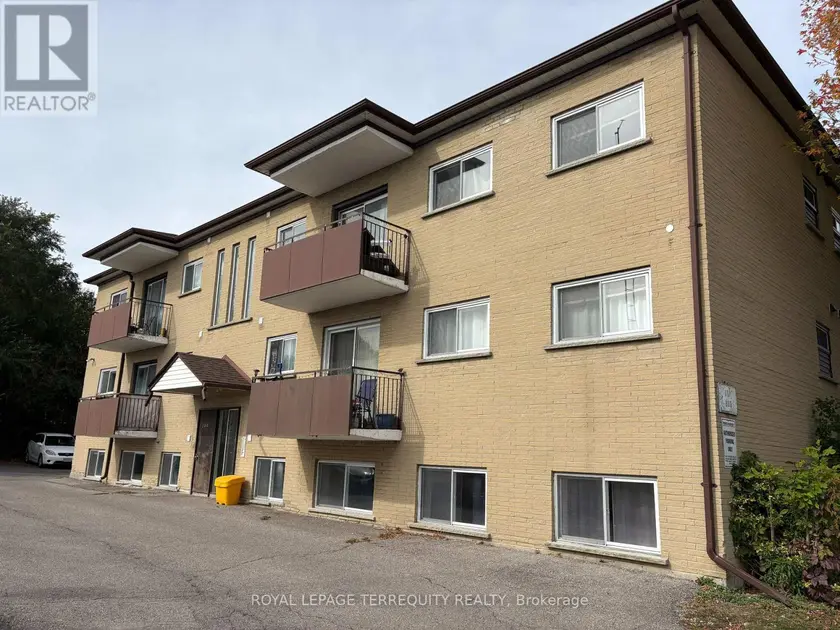 Multiplex at 302 - 200 PARK ROAD N, Oshawa