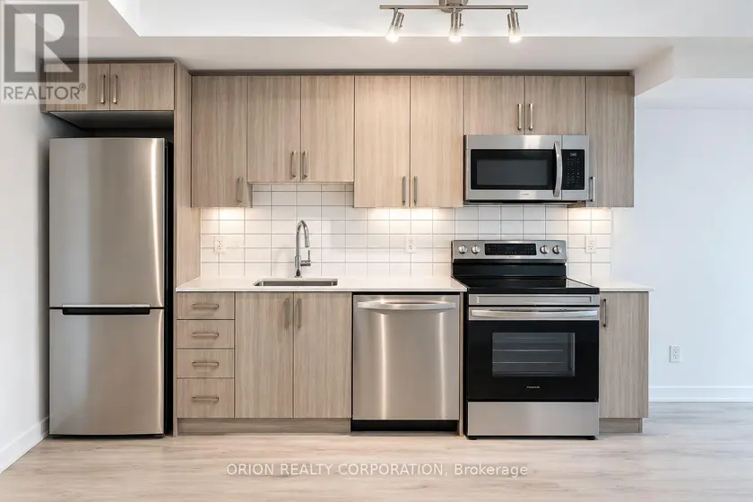 Apartment at 910 - 1010 SANDY BEACH ROAD, Pickering