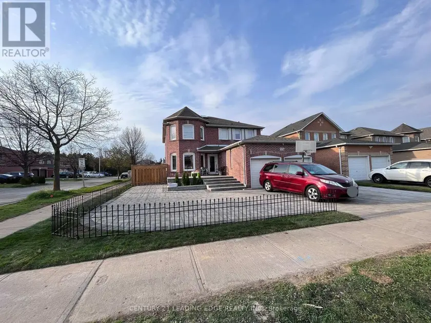 Detached at 574 STROUDS LANE, Pickering
