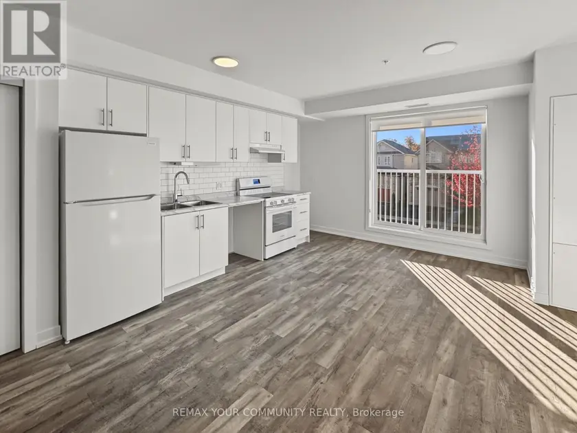 Multiplex at 207 - 1687 DURHAM REGIONAL HWY 2, Clarington