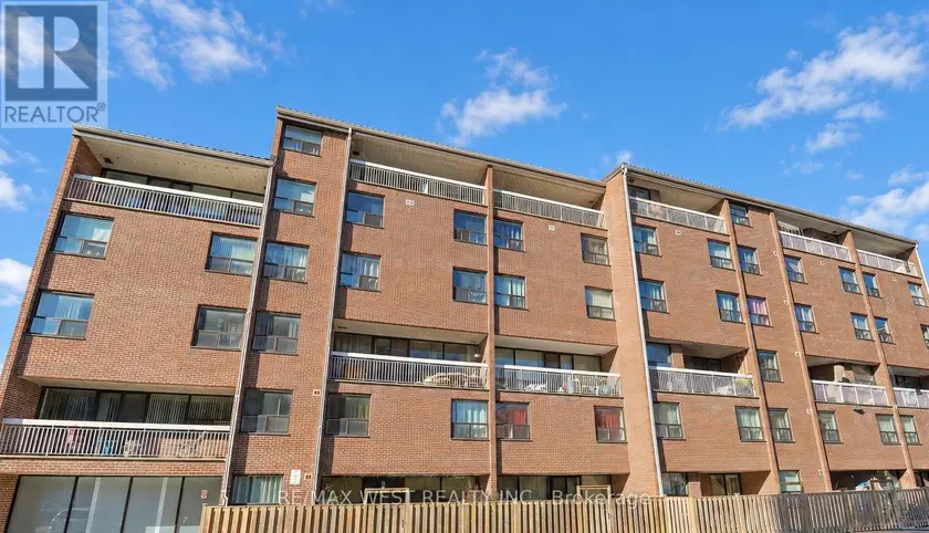 Apartment at 221C - 4064 LAWRENCE AVENUE E, Toronto