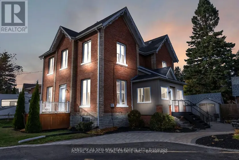 Multiplex at 3 - 8 WELLINGTON STREET, Clarington