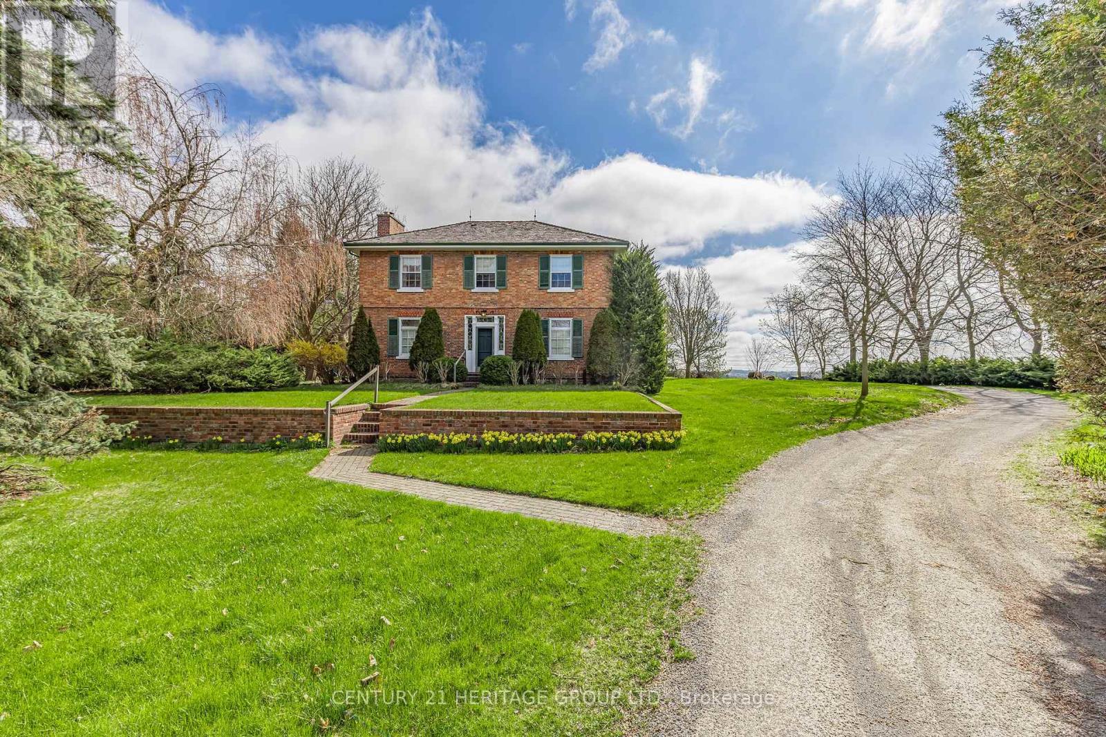 Detached at 18725 MCCOWAN ROAD, East Gwillimbury