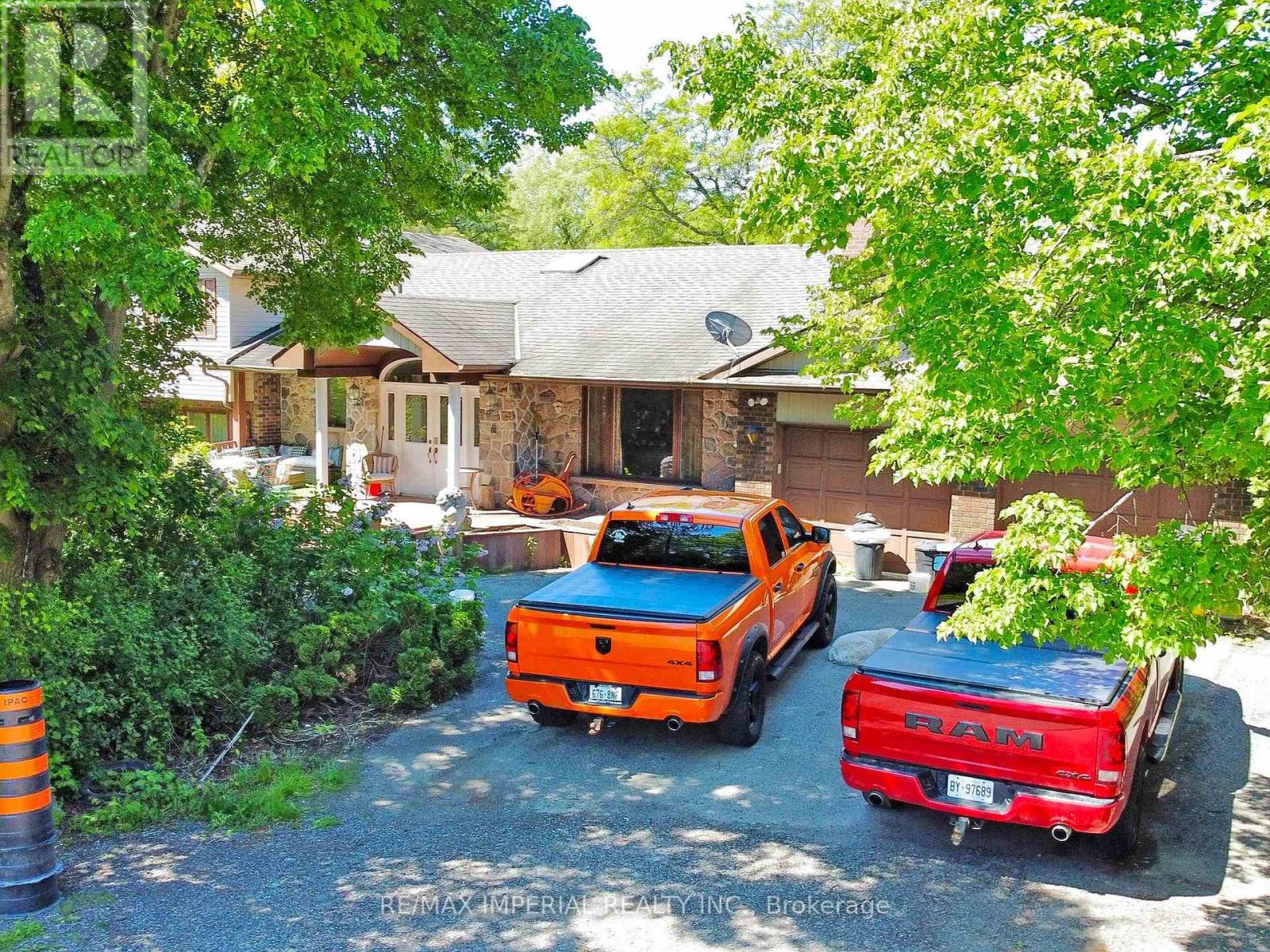Detached at 22 RATCLIFF ROAD, Whitchurch-Stouffville
