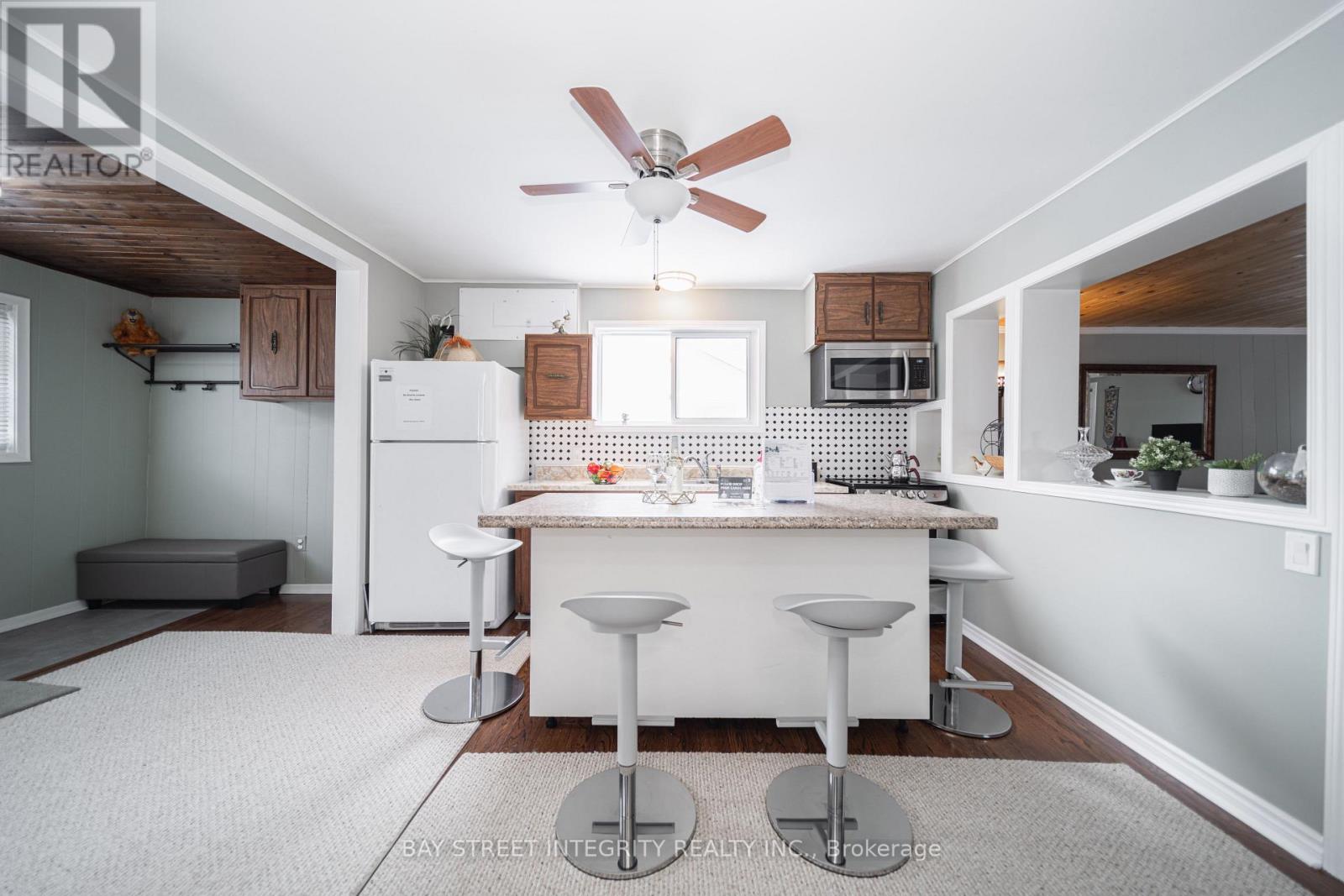 Detached at 74 DE LA SALLE BOULEVARD, Georgina (Sutton & Jackson's Point)