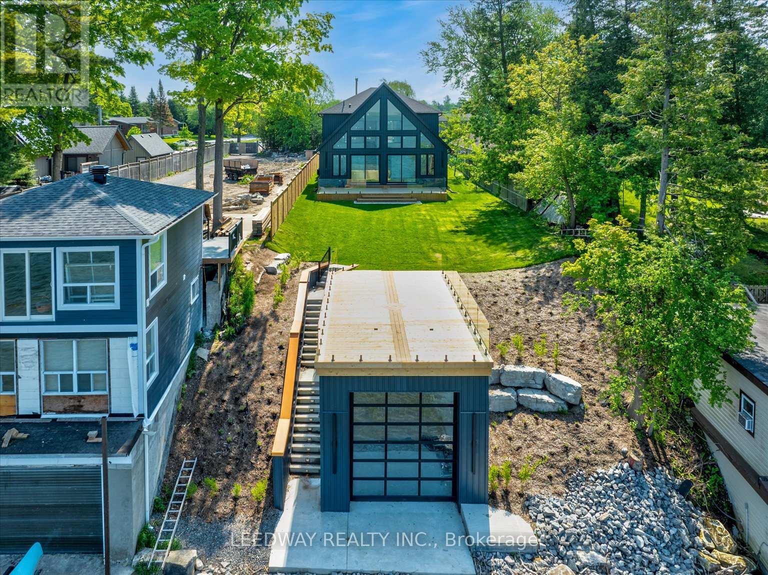 Detached at 24410 THORAH PARK BOULEVARD, Brock