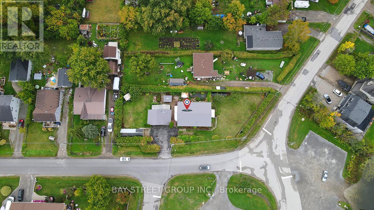 Detached at 381 WALTER DRIVE, Georgina (Keswick South)