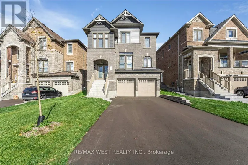 Detached at 16 JANES CRESCENT, New Tecumseth