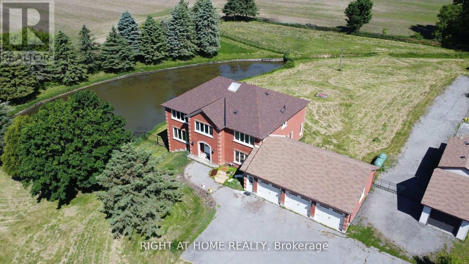 Detached at 1008 MOUNT ALBERT ROAD, East Gwillimbury (Sharon)
