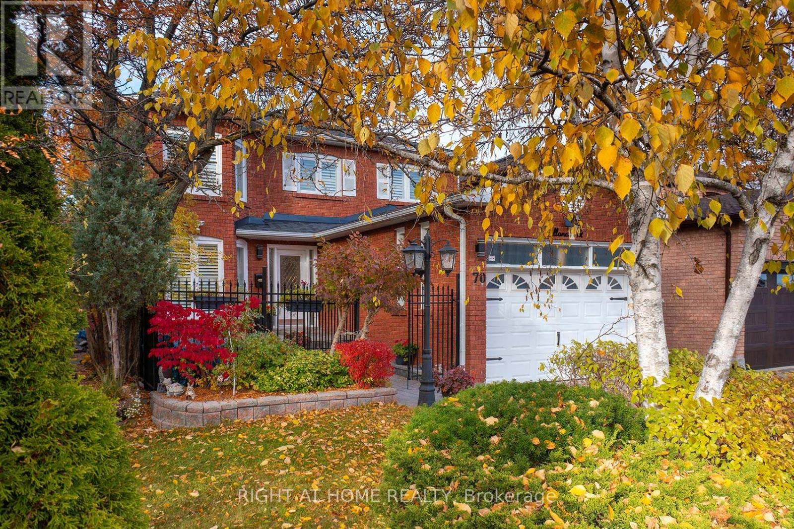 Detached at 70 BELLONA STREET, Vaughan (West Woodbridge)