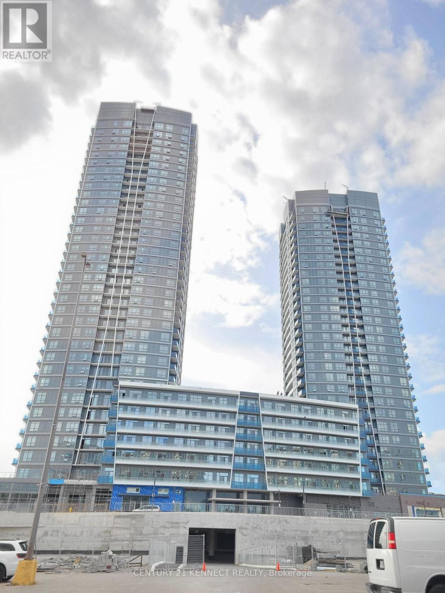 Apartment at B-432 - 50 UPPER MALL WAY, Vaughan (Brownridge)