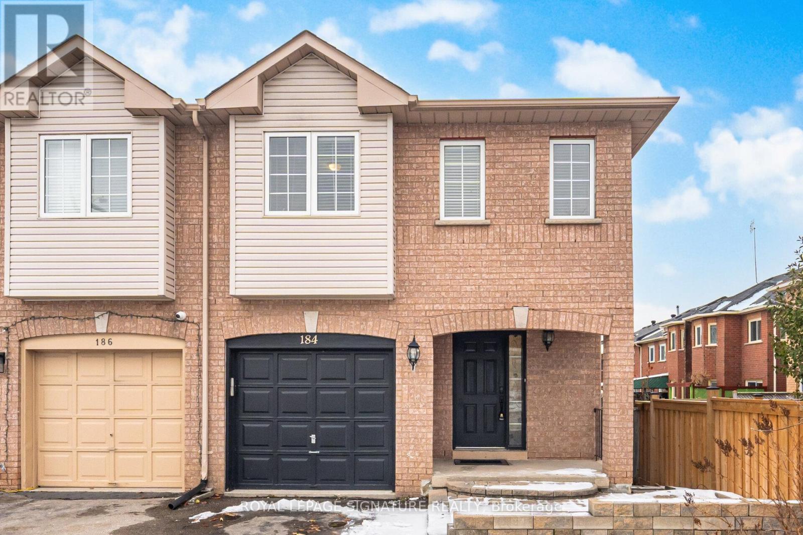 Semi-Detached/Link at 184 LINDENSHIRE AVENUE, Vaughan (Maple)