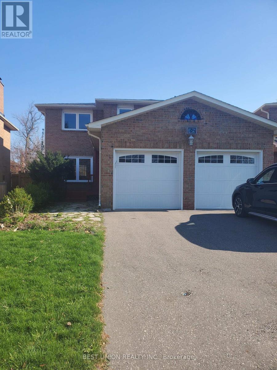 Detached at 104 HOUSEMAN CRESCENT, Richmond Hill (North Richvale)
