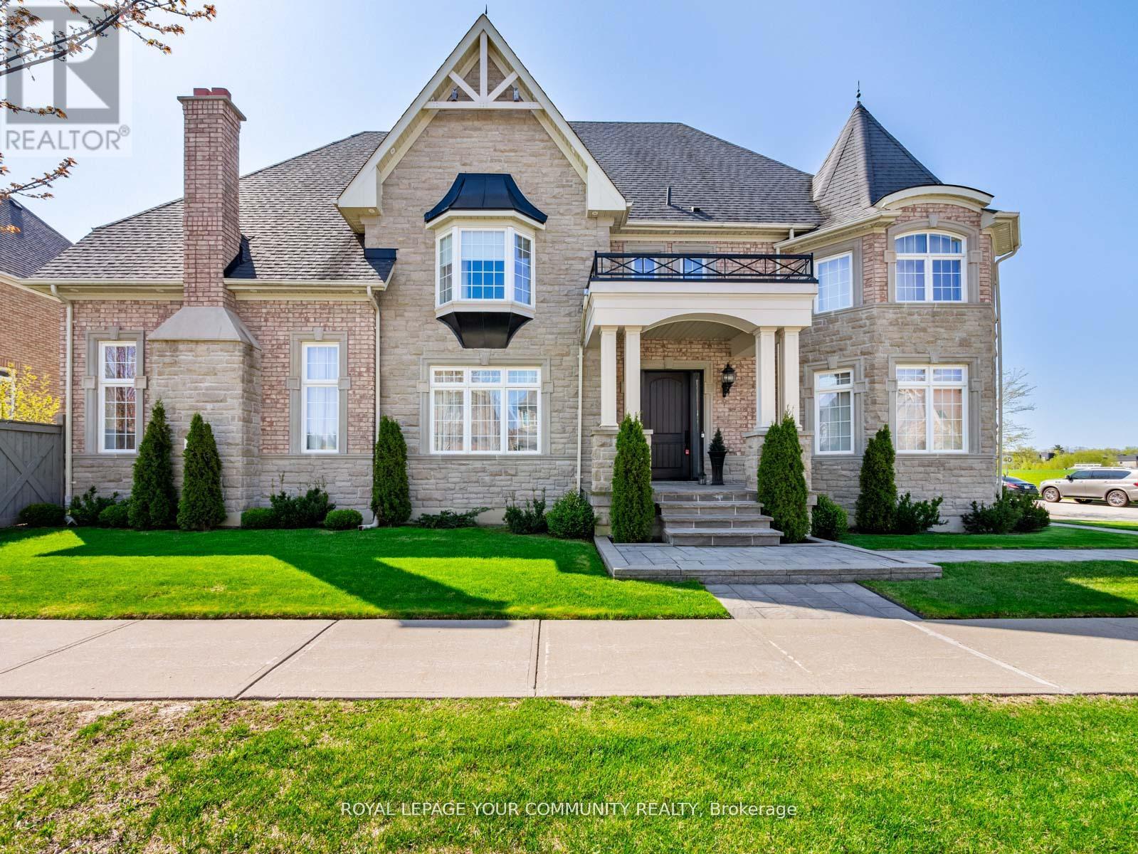 Detached at 1 TERRY VIEW CRESCENT, King (King City)