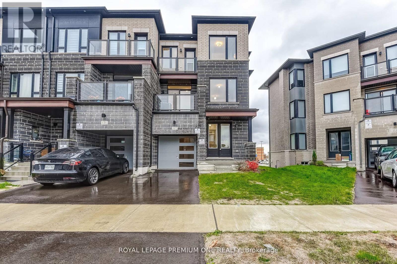 Townhouse at 117 TENNANT CIRCLE, Vaughan (Vellore Village)