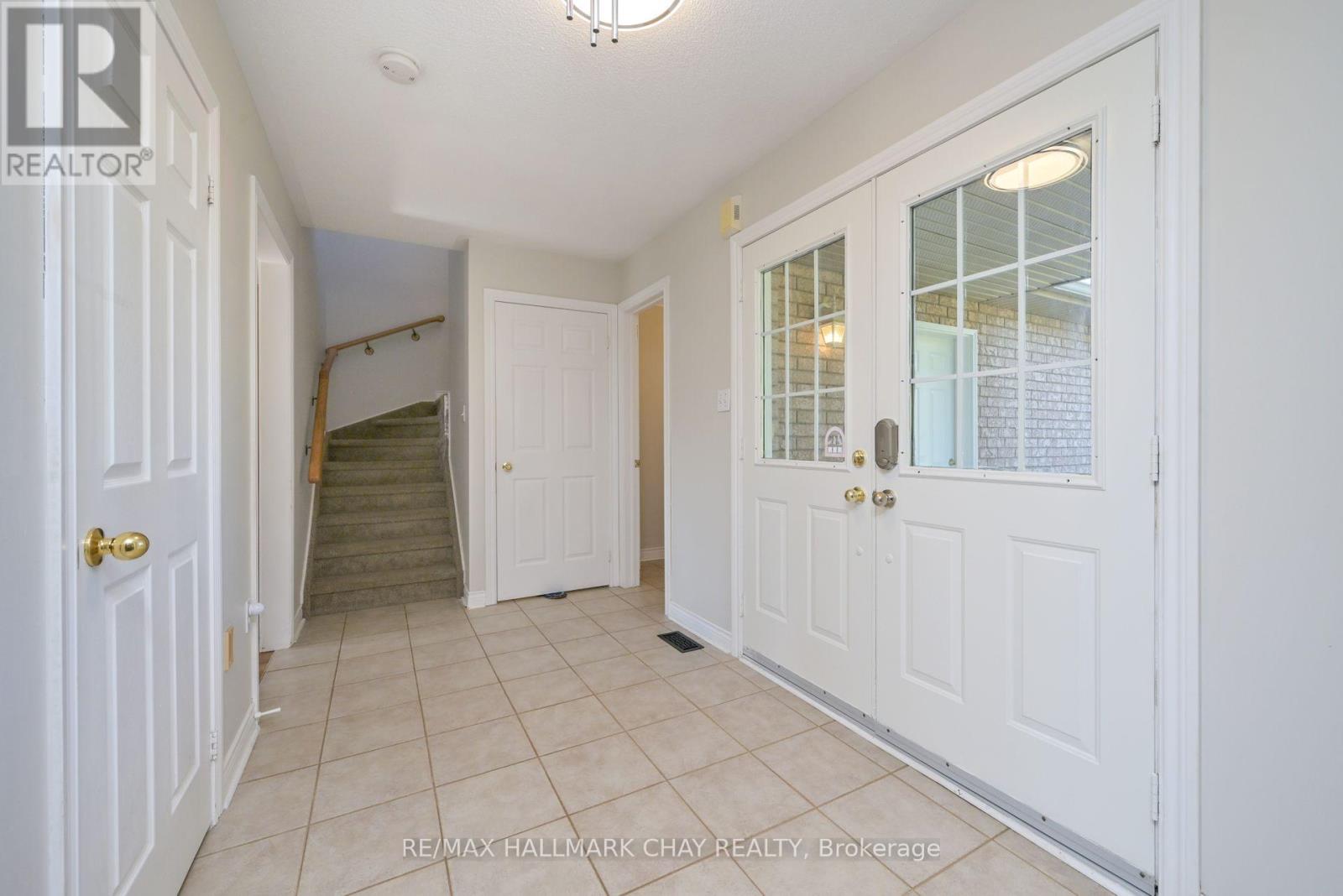 Detached at 16 BRIAN CRESCENT, Adjala-Tosorontio