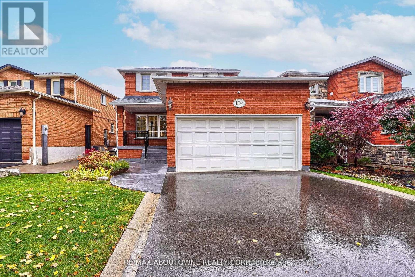 Detached at 104 CABINET CRESCENT, Vaughan (West Woodbridge)