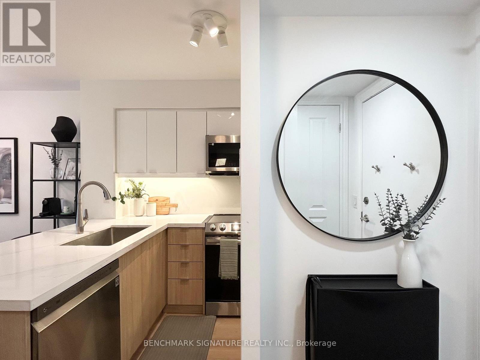 Apartment at 811 - 30 CLEGG RD ROAD, Markham (Unionville)