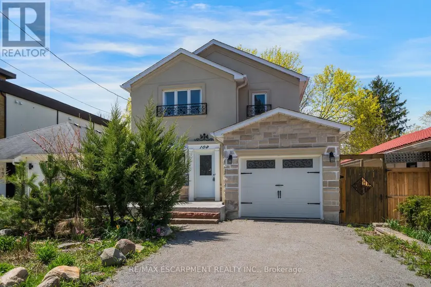 Detached at 108 OLDE BAYVIEW AVENUE, Richmond Hill