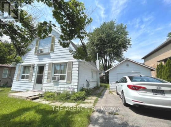 Detached at 56 SYLVAN CRESCENT, Richmond Hill (Oak Ridges Lake Wilcox)
