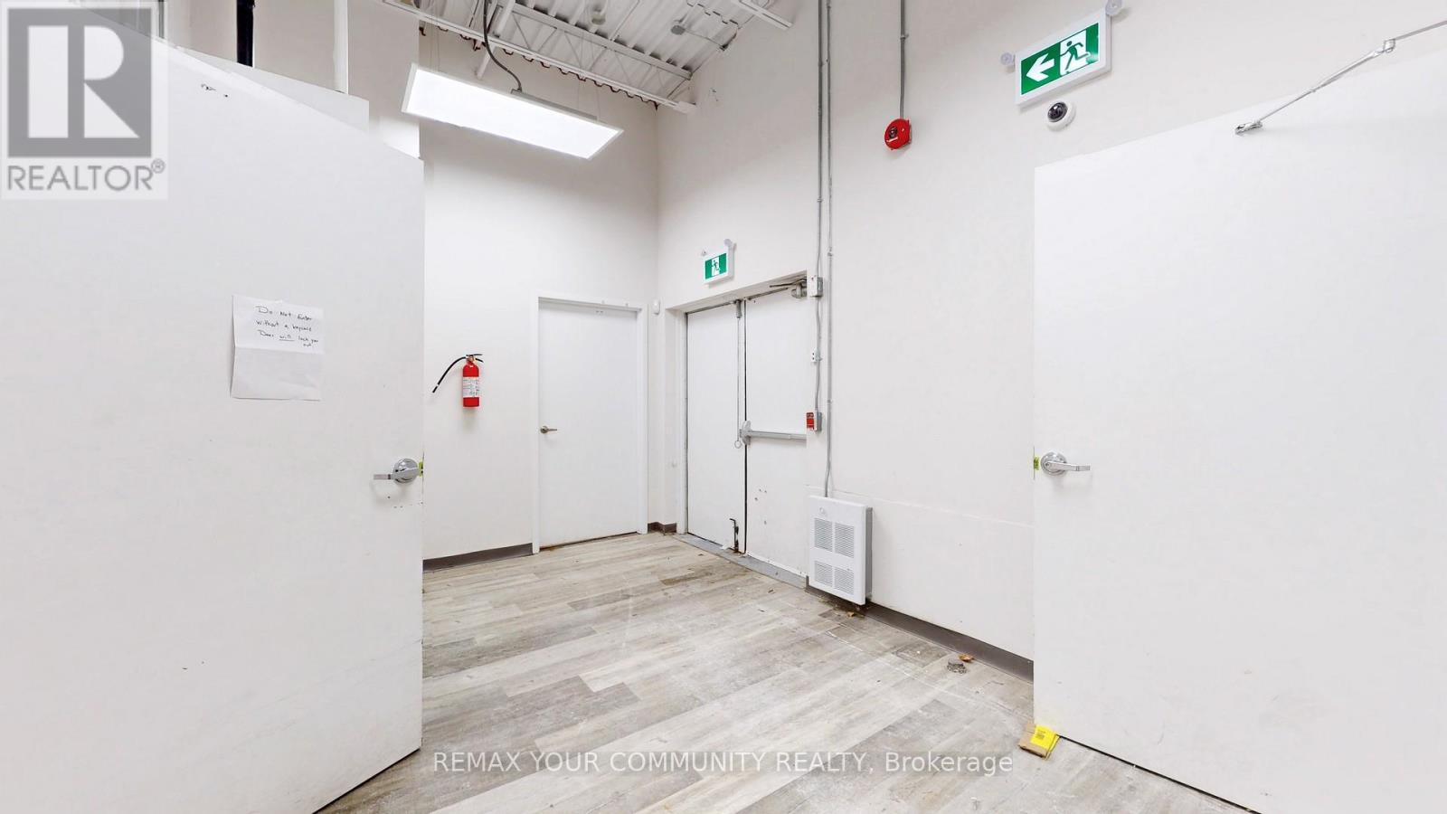Other at 1-B - 15543 YONGE STREET, Aurora