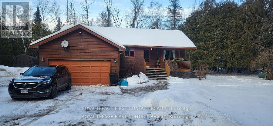 Detached at 5144 25TH SIDERD, Essa