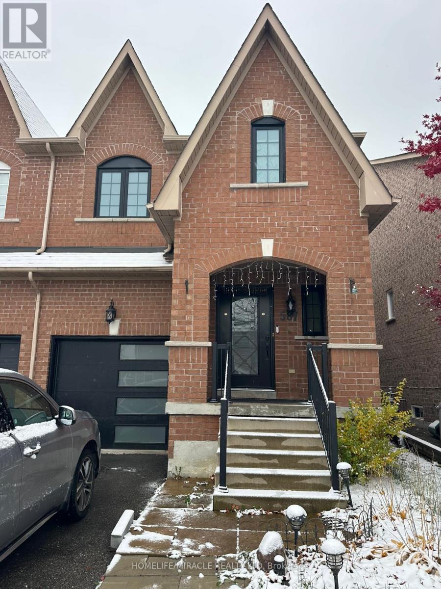 Semi-Detached/Link at 587 CABOTO TRAIL, Markham (Village Green-South Unionville)