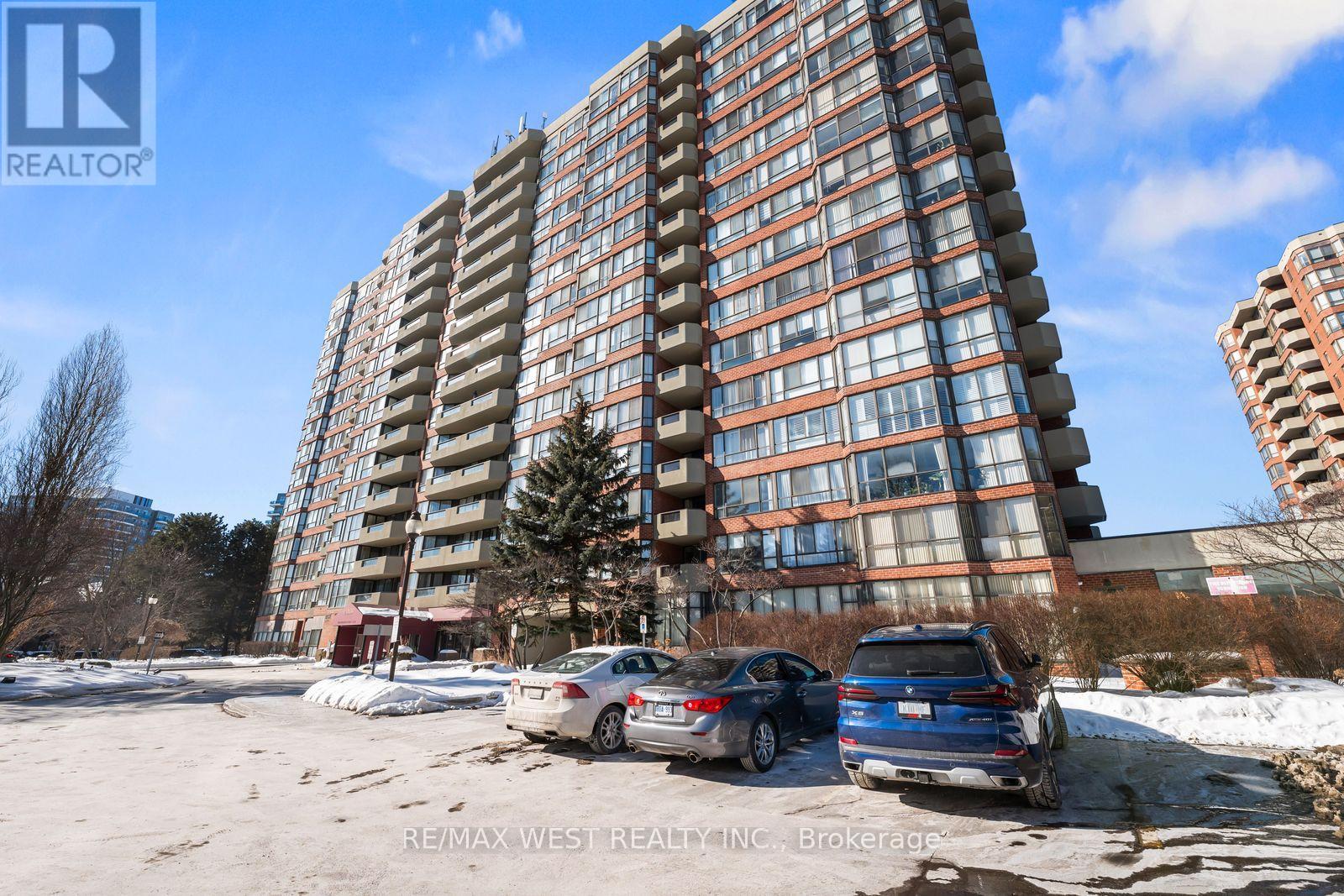 Apartment at 502 - 100 OBSERVATORY LANE, Richmond Hill (Observatory)