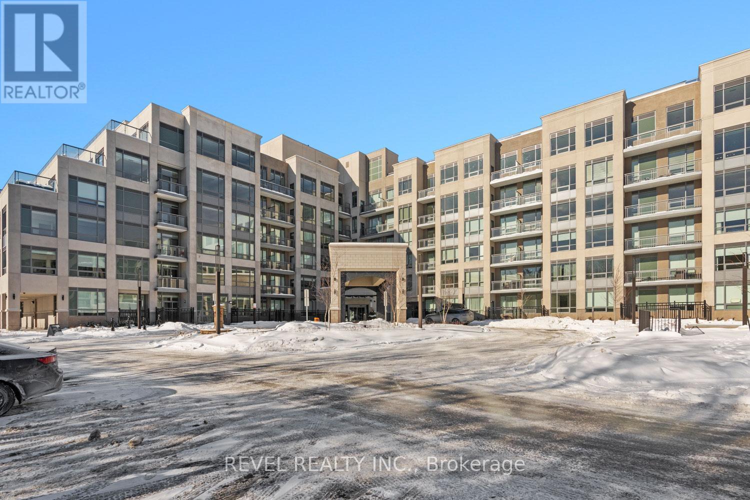 Apartment at 123 - 2075 KING RD ROAD, King (King City)