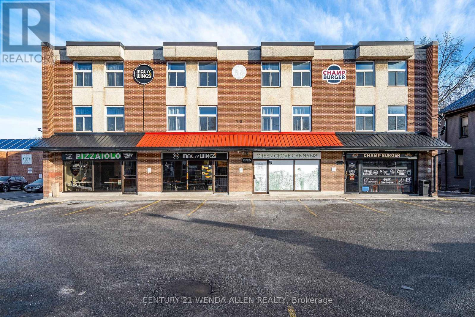 Multiplex at 70 VICTORIA STREET E, New Tecumseth (Alliston)