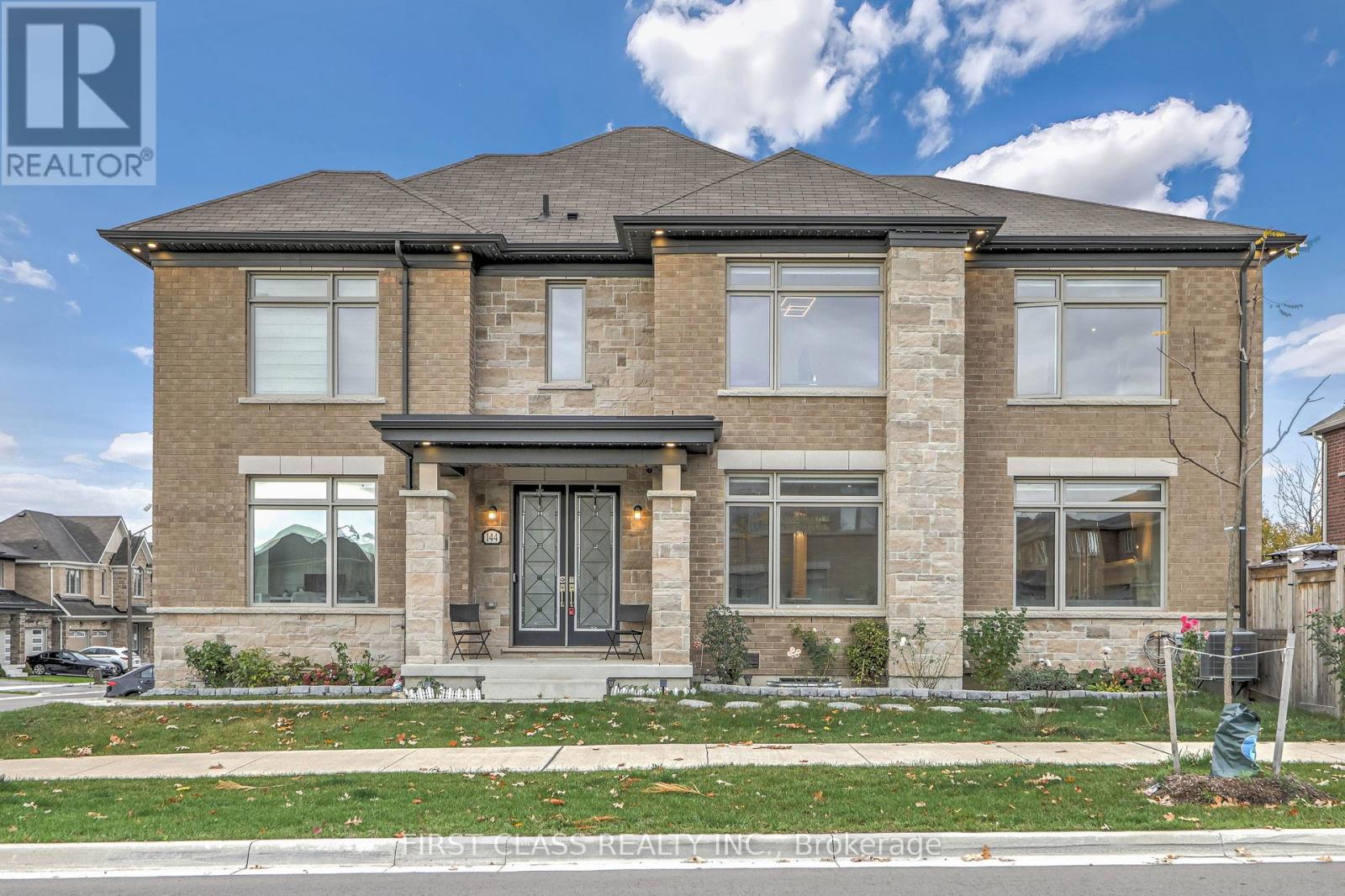Detached at 144 BYERS POND WAY, Whitchurch-Stouffville (Stouffville)