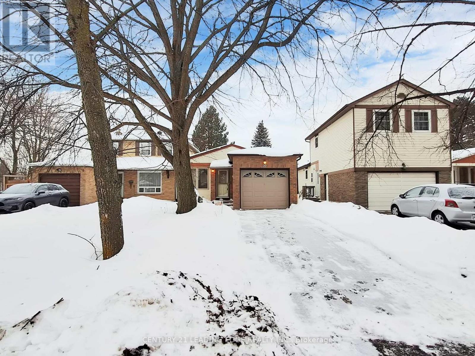 Semi-Detached/Link at 30 MADSEN CRESCENT, Markham (Markville)