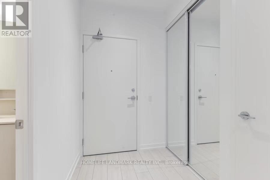 Apartment at 5101 - 5 BUTTERMILL AVENUE, Vaughan (Vaughan Corporate Centre)