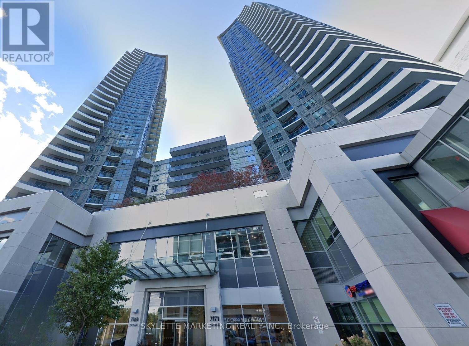 Apartment at #1427 - 7161 YONGE STREET, Markham (Thornhill)
