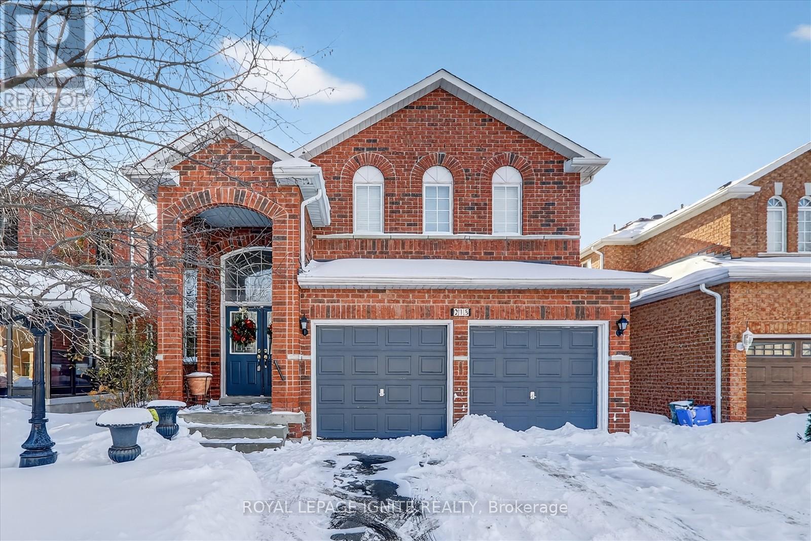 Detached at 215 DRUMMOND DRIVE, Vaughan (Maple)