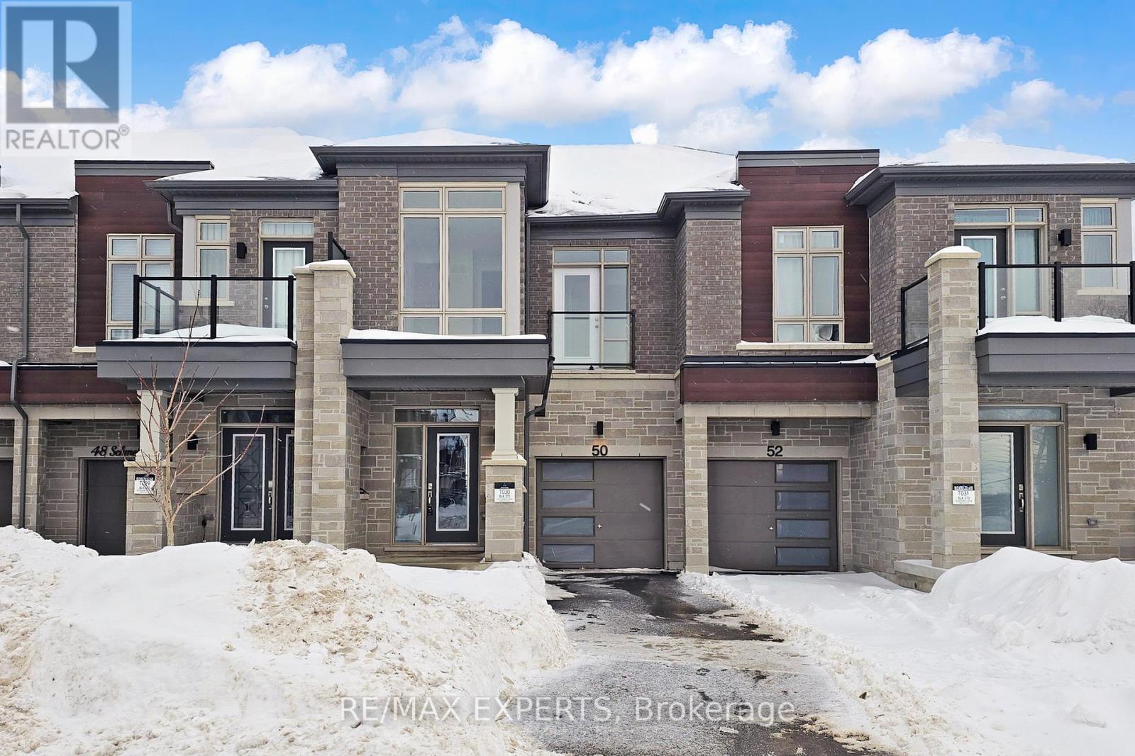 Townhouse at 50 SCHMELTZER CRESCENT, Richmond Hill