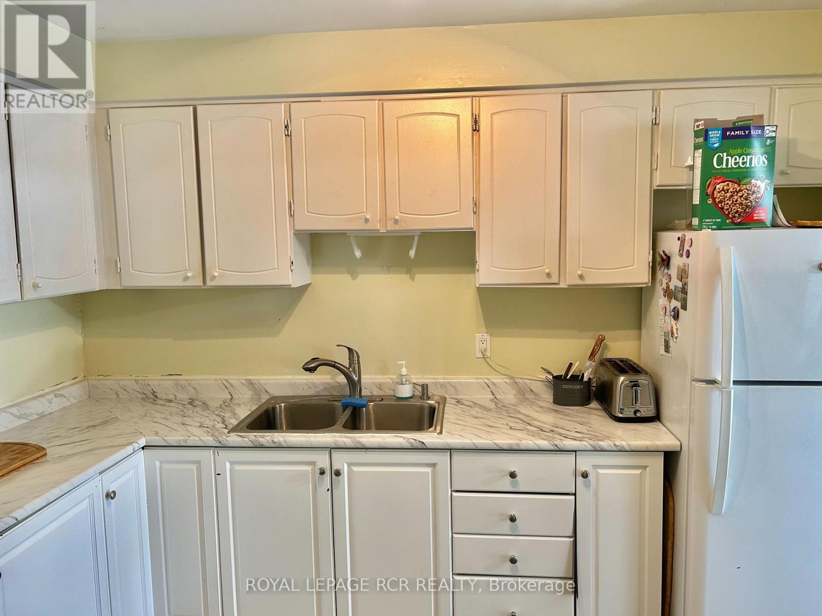 Townhouse at 31 - 246 TUPPER BOULEVARD, New Tecumseth