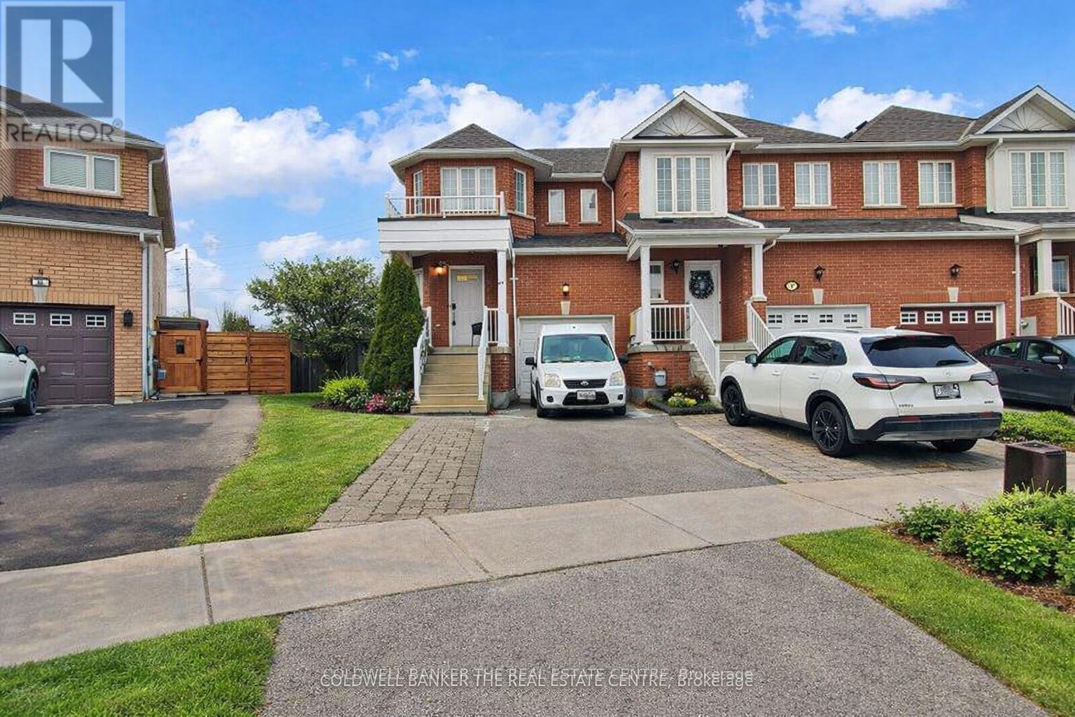 Townhouse at 217 STONEBRIAR DRIVE N, Vaughan
