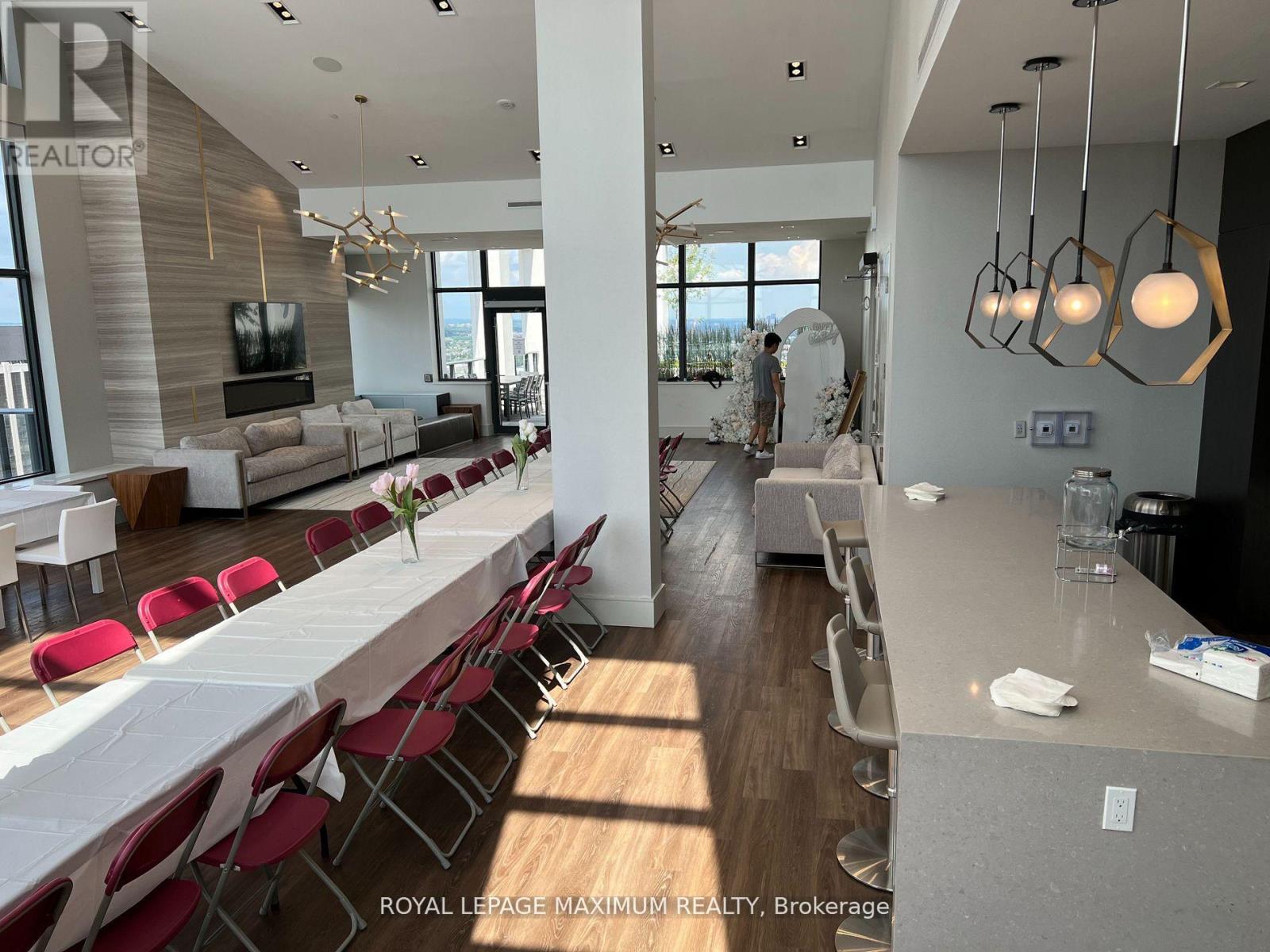 Apartment at PH 212 - 9000 JANE STREET, Vaughan