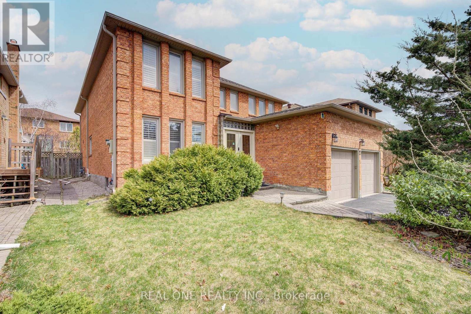 Detached at 27 BINSCARTH CRESCENT, Vaughan (Uplands)