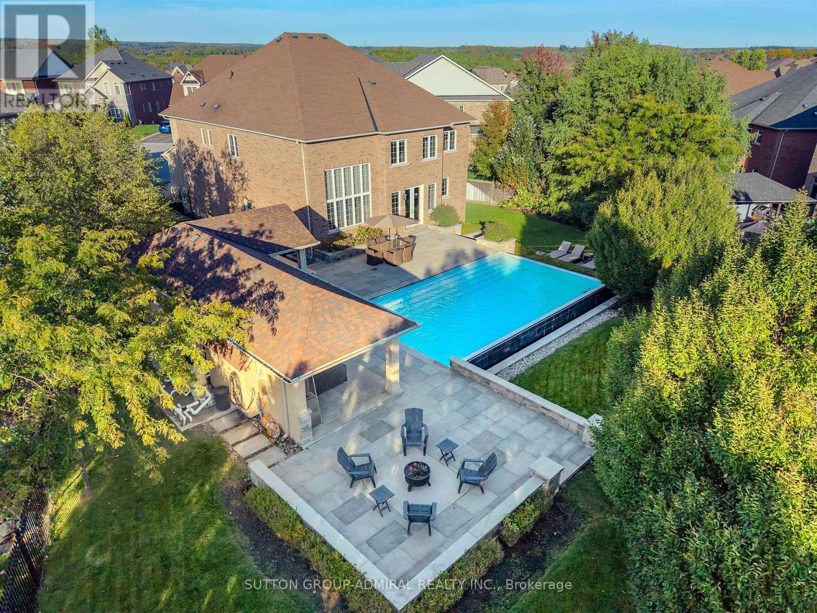 Detached at 22 JAMES BOWMAN COURT, King (Nobleton)
