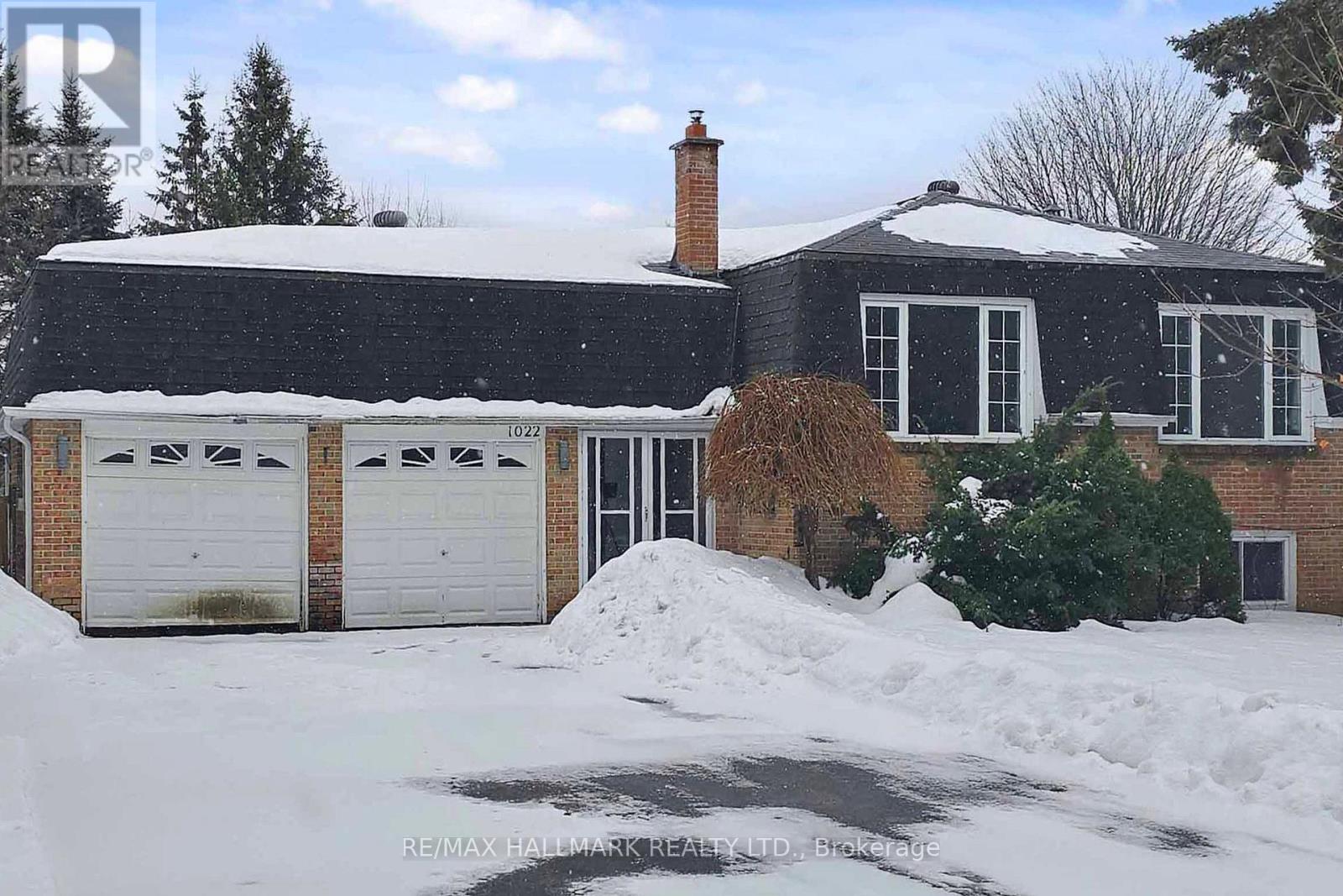 Detached at 1022 JANETTE STREET, Newmarket (Huron Heights-Leslie Valley)