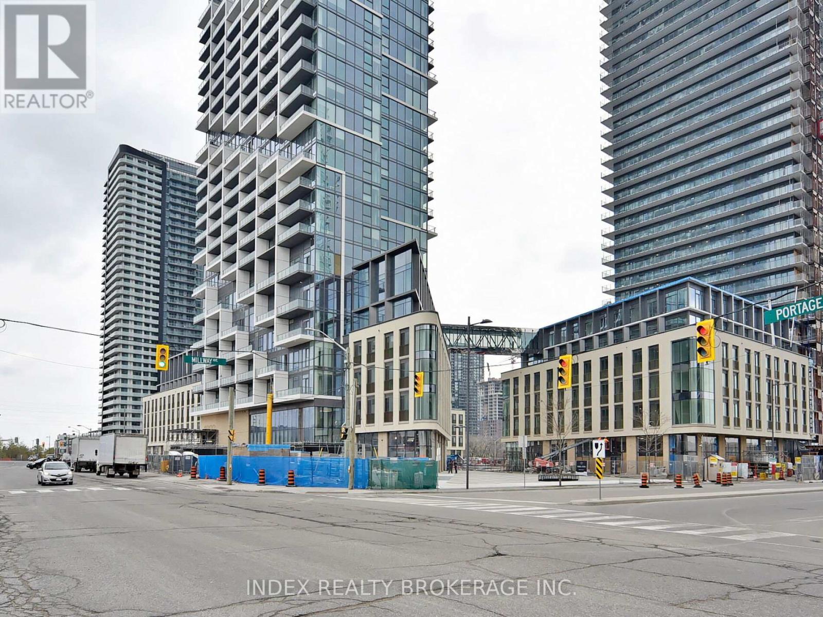 Apartment at 305 - 1000 PORTAGE PARKWAY, Vaughan (Vaughan Corporate Centre)