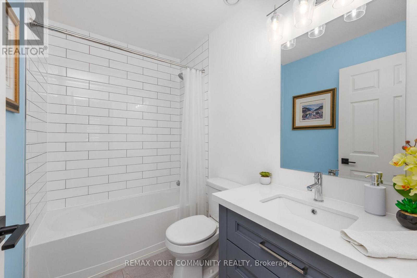 Apartment at 202 - 9973 KEELE STREET, Vaughan