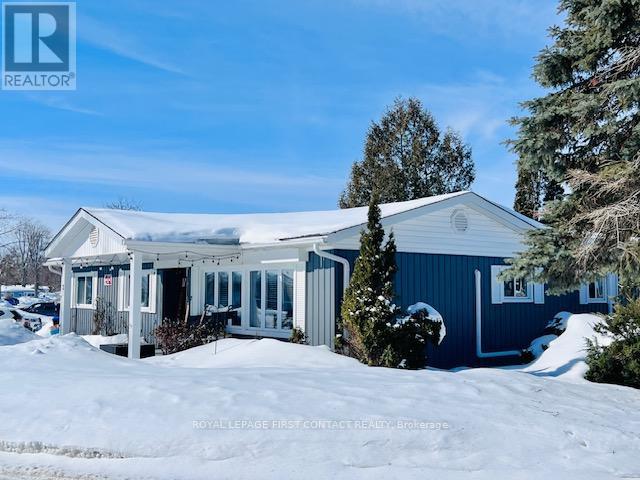 Detached at 2 NATURE TRAIL, Innisfil