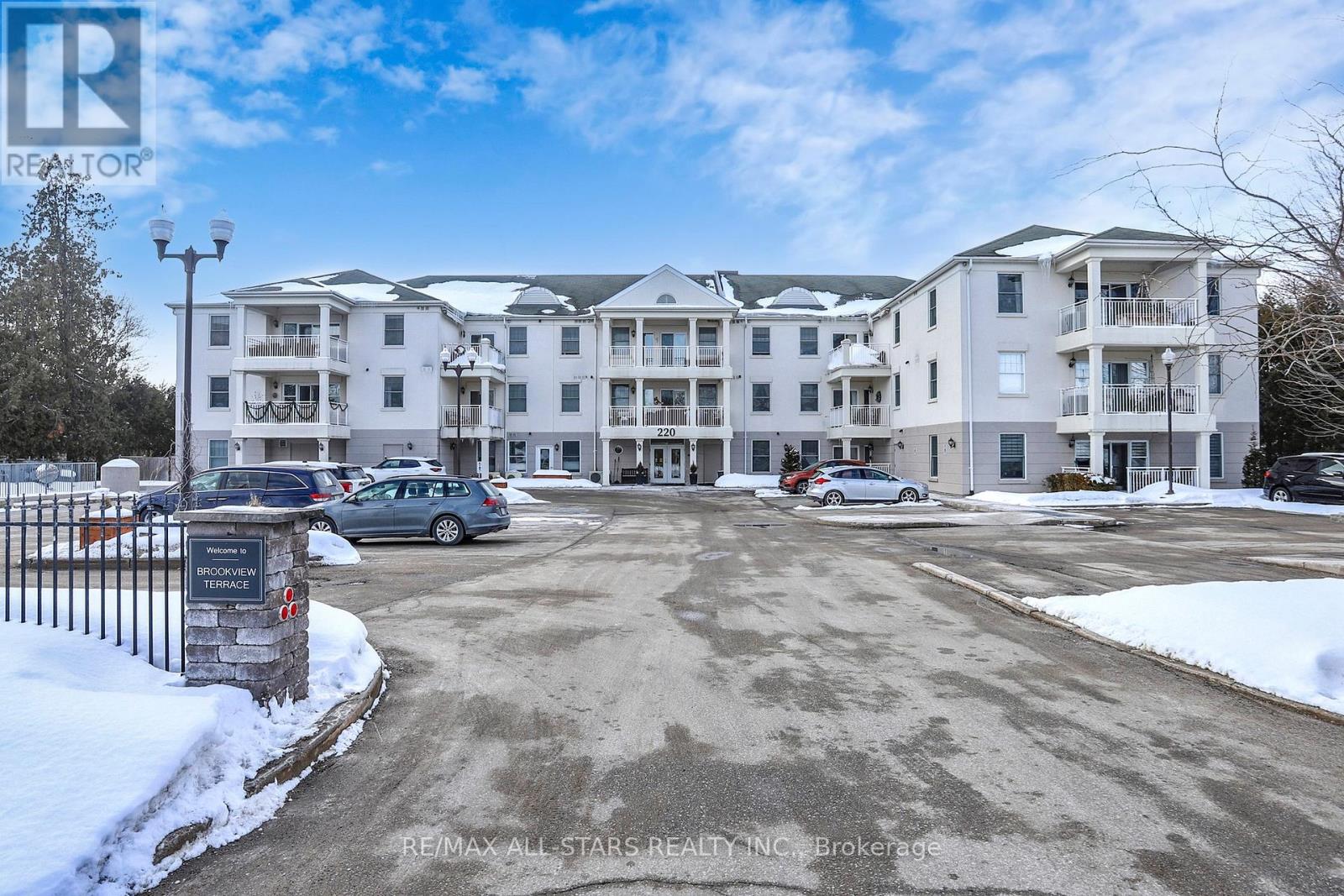 Apartment at 308 - 220 MAIN STREET N, Uxbridge