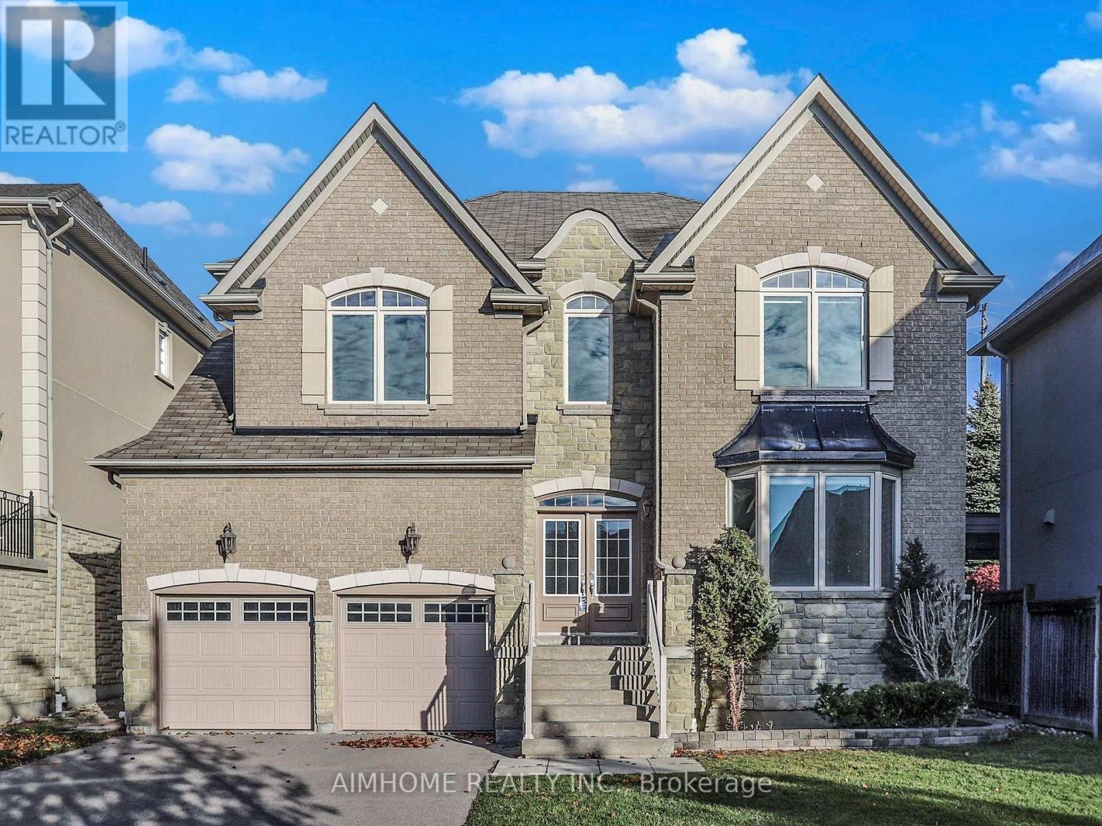 Detached at 12 SWEET VALERIE COURT, Vaughan (Patterson)