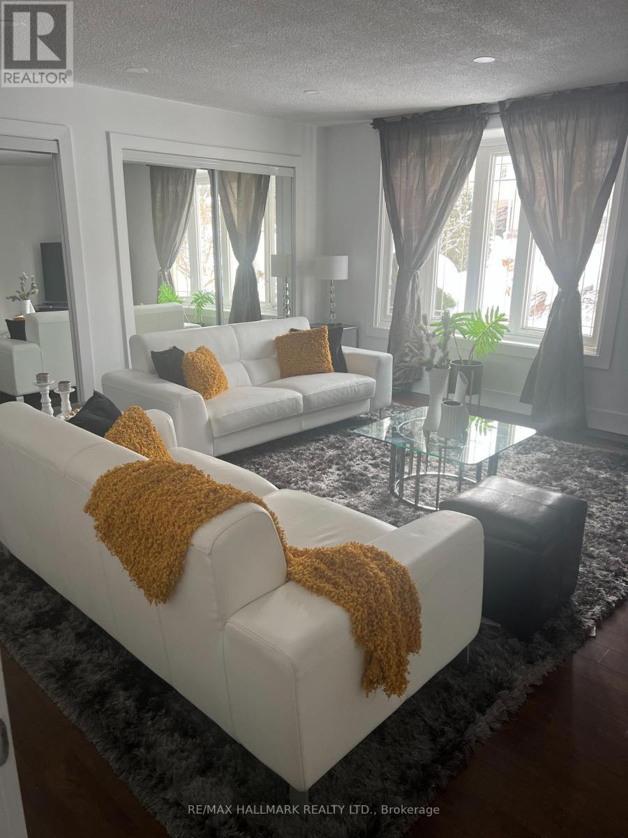 Semi-Detached/Link at 59 JOHNSON STREET, Markham (Thornhill)