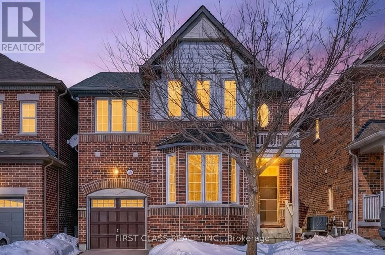 Detached at 4 CHURCH VIEW AVENUE, Markham (Victoria Manor-Jennings Gate)